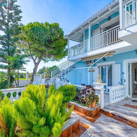 Stathis Beachfront Luxury Rooms Kalamákion 외부 사진